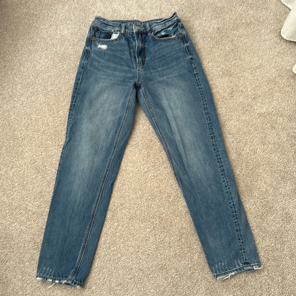 American Eagle Mom Jeans